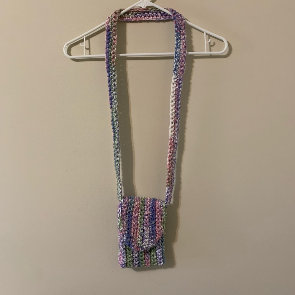 Phone Crossbody Bag handmade
crochet - Picture 3 of 16